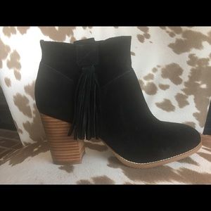 Crown Vintage black suede booties